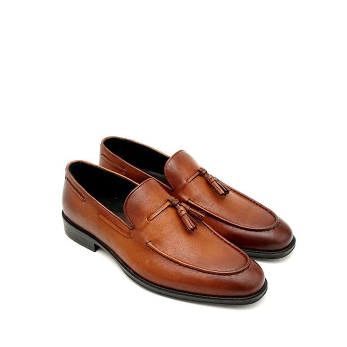 3 - CESAREO TAN - 700 x 700.jpg