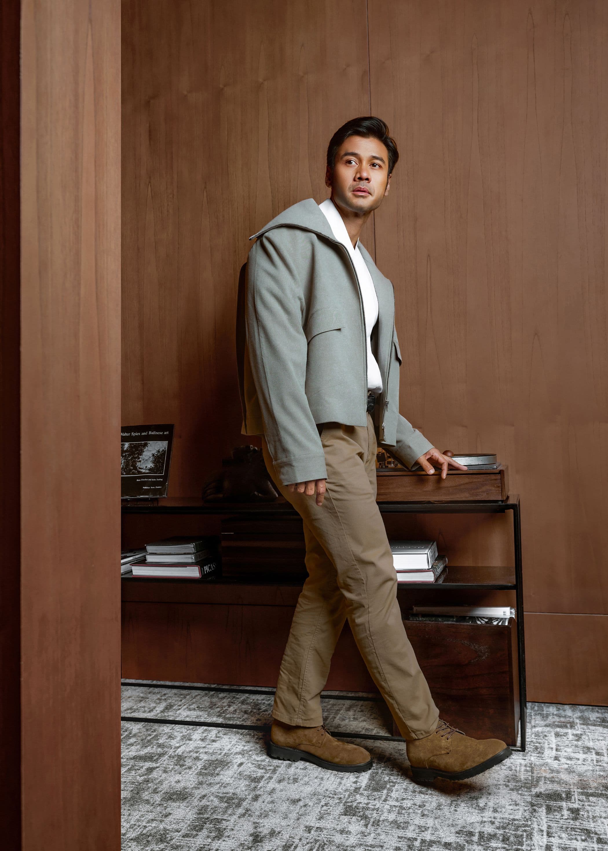 MM54808 bewok-resized.jpg